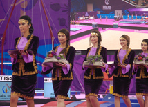 Bədii gimnastika çoxnövçülük üzrə qrup yarışlarında Rusiya milli komandası qızıl medal qazanıb. Bakı, Azərbaycan, 17 iyun 2015